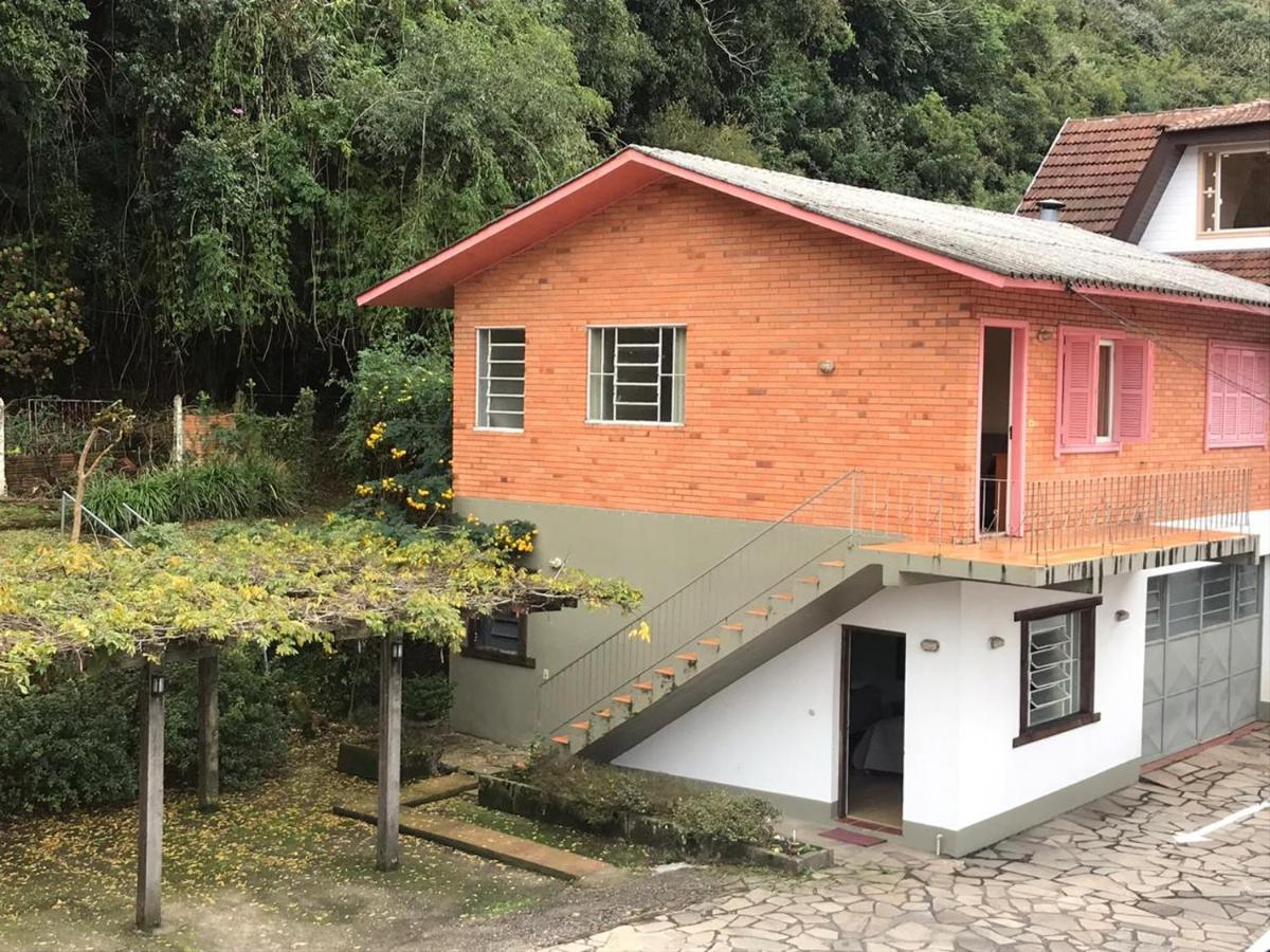 Apartamentos Aromas De Gramado - Bairro Centro ภายนอก รูปภาพ