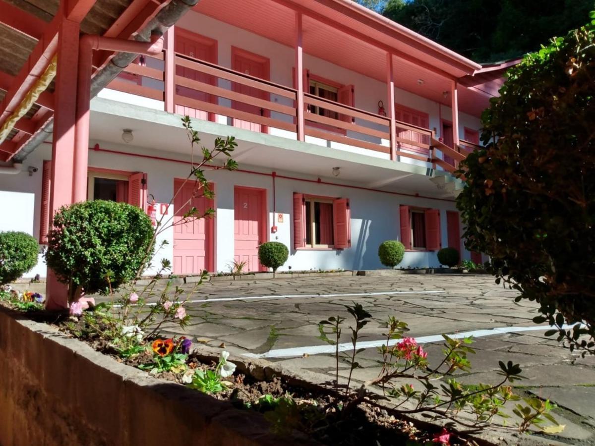 Apartamentos Aromas De Gramado - Bairro Centro ภายนอก รูปภาพ