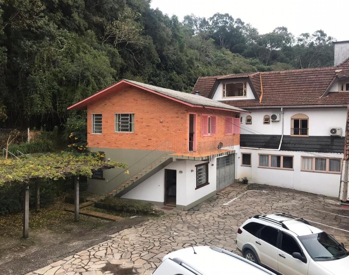Apartamentos Aromas De Gramado - Bairro Centro ภายนอก รูปภาพ