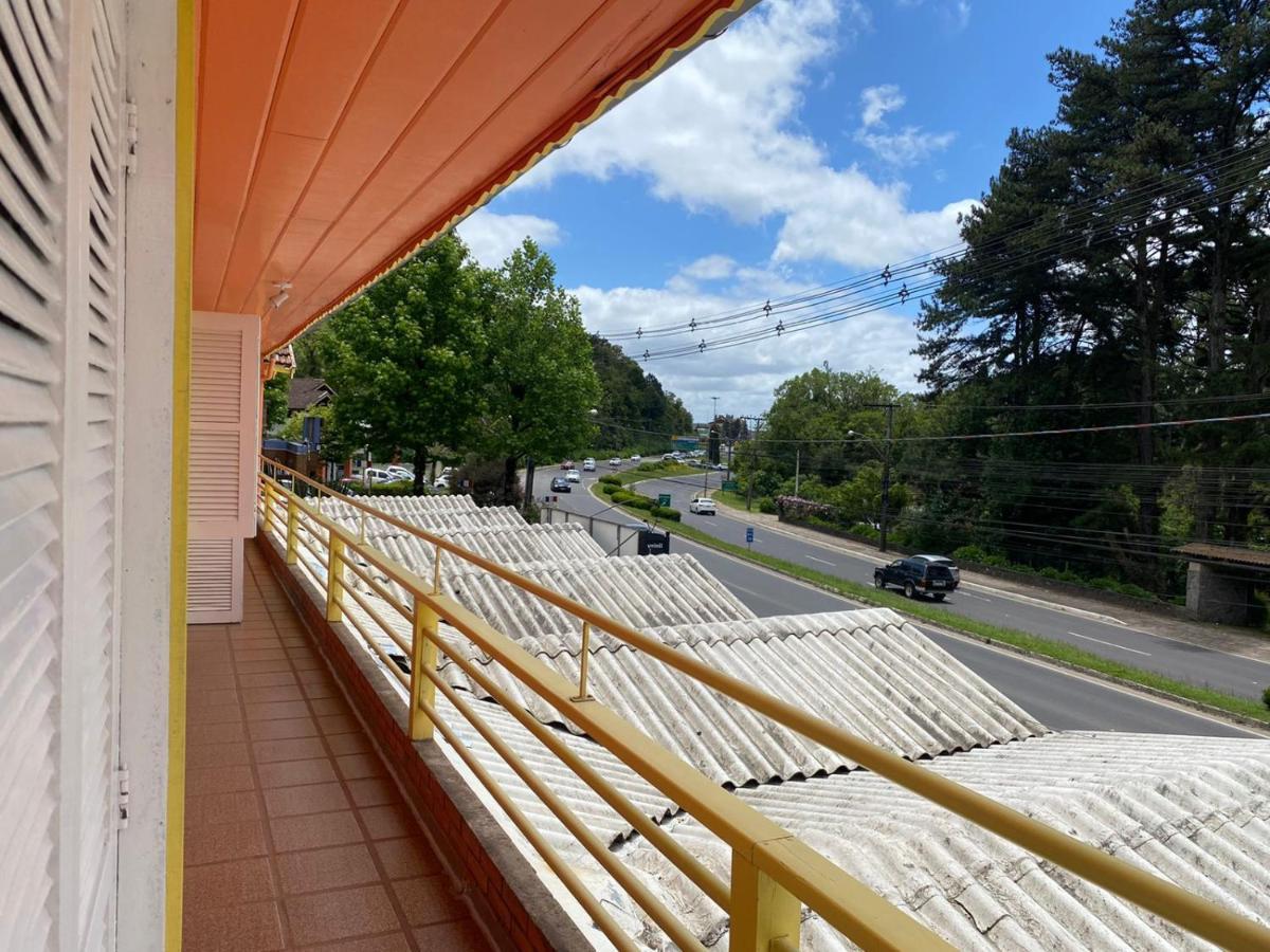 Apartamentos Aromas De Gramado - Bairro Centro ภายนอก รูปภาพ